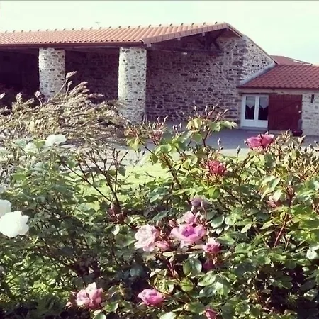 De La Quetterie Villa *
